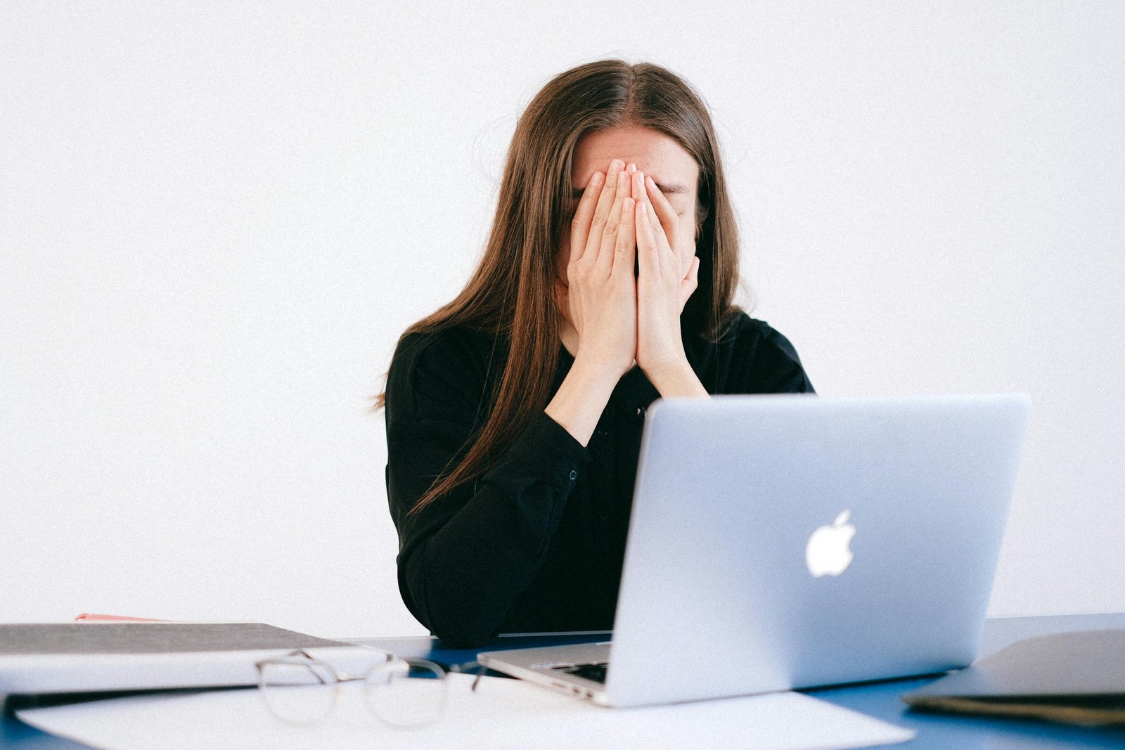 The 8 Stages of Burnout: Why We Can No Longer Ignore This Critical Issue